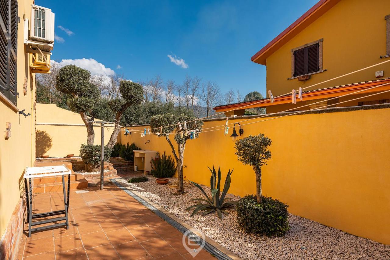 Villa Monica - Suites Iglesias Bagian luar foto