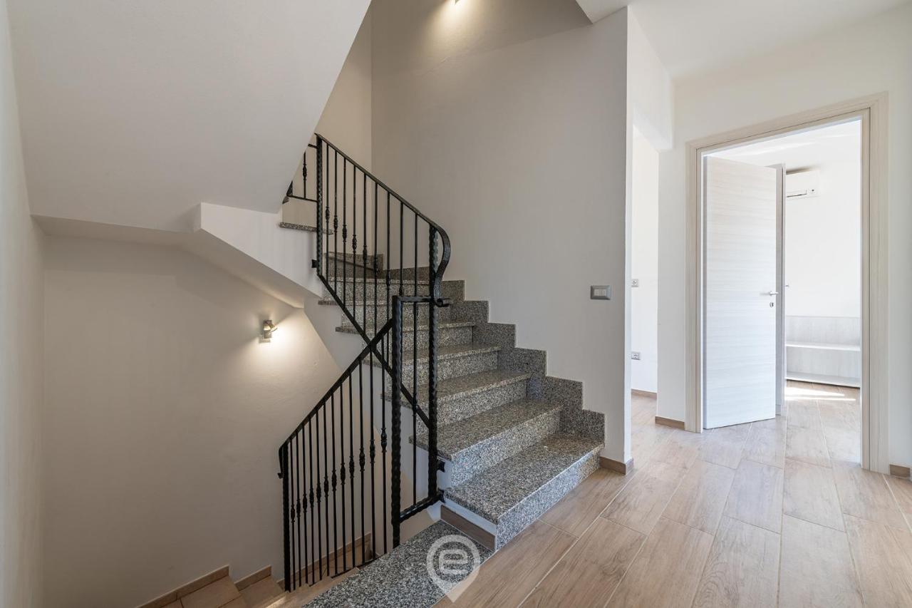 Villa Monica - Suites Iglesias Bagian luar foto