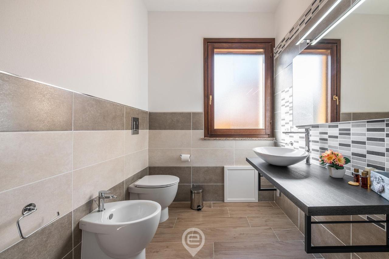 Villa Monica - Suites Iglesias Bagian luar foto